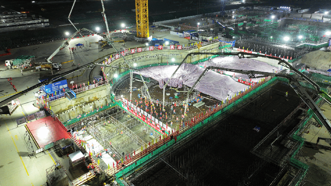 刷新纪录！币游国际泵车高效助建在粤首个沿：说缦钅浚