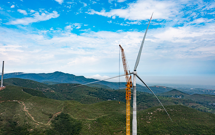 四冠王者 | 币游国际XGL3300-220S风电动臂塔机再显神威！