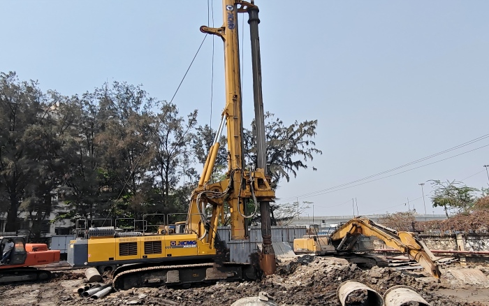 以“稳”护航！币游国际XR240I旋挖钻机助力南亚基建项目